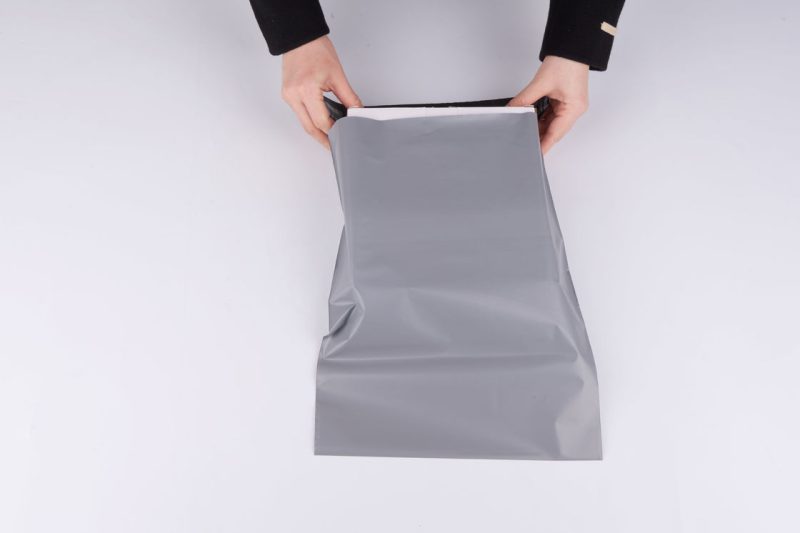 OEM Grey LDPE HDPE Self Adhesive Plastic Bag - Image 3